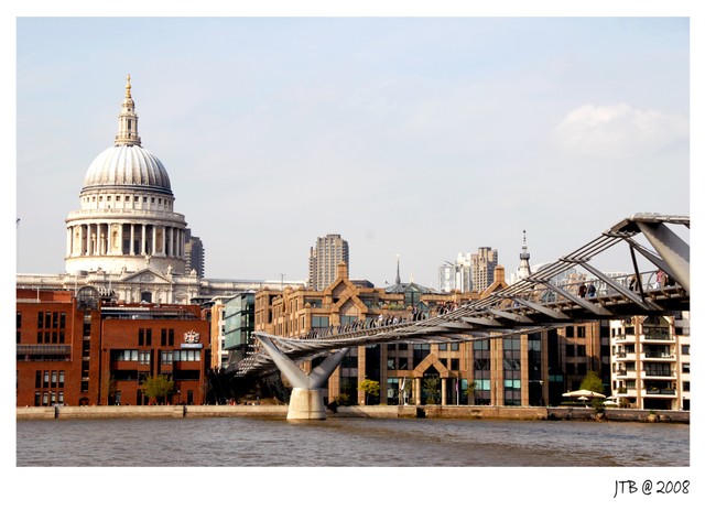 Millenium Bridge